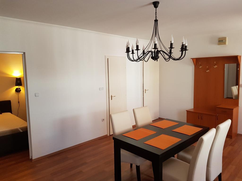 Apartman Kaszás Central Mosonmagyaróvár Exterior foto