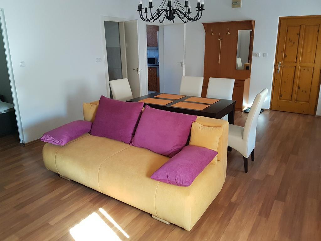 Apartman Kaszás Central Mosonmagyaróvár Exterior foto